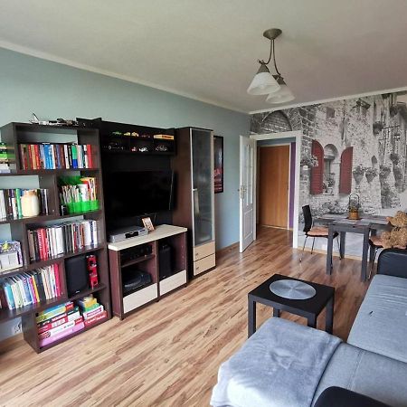 Kwadrat Maja Apartment วาลบ์จิก ภายนอก รูปภาพ